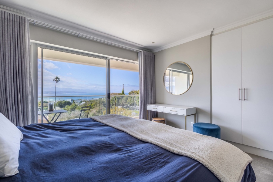 3 Bedroom Property for Sale in Upper Main Street Western Cape